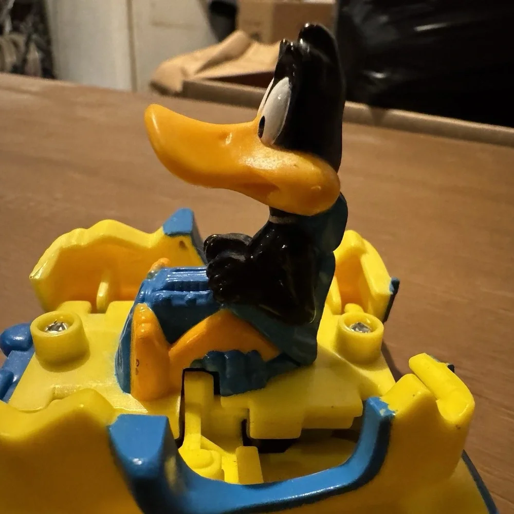 Vtg McDonald's Happy Meal Toy Looney Tunes Quack Up Daffy‎ Duck Splitting Car